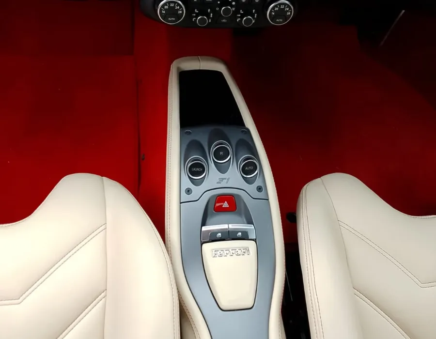 Interior steam clean result in Stratford upon Avon - Interior car detailing result in Stratford upon Avon by Stratford Car Detailing